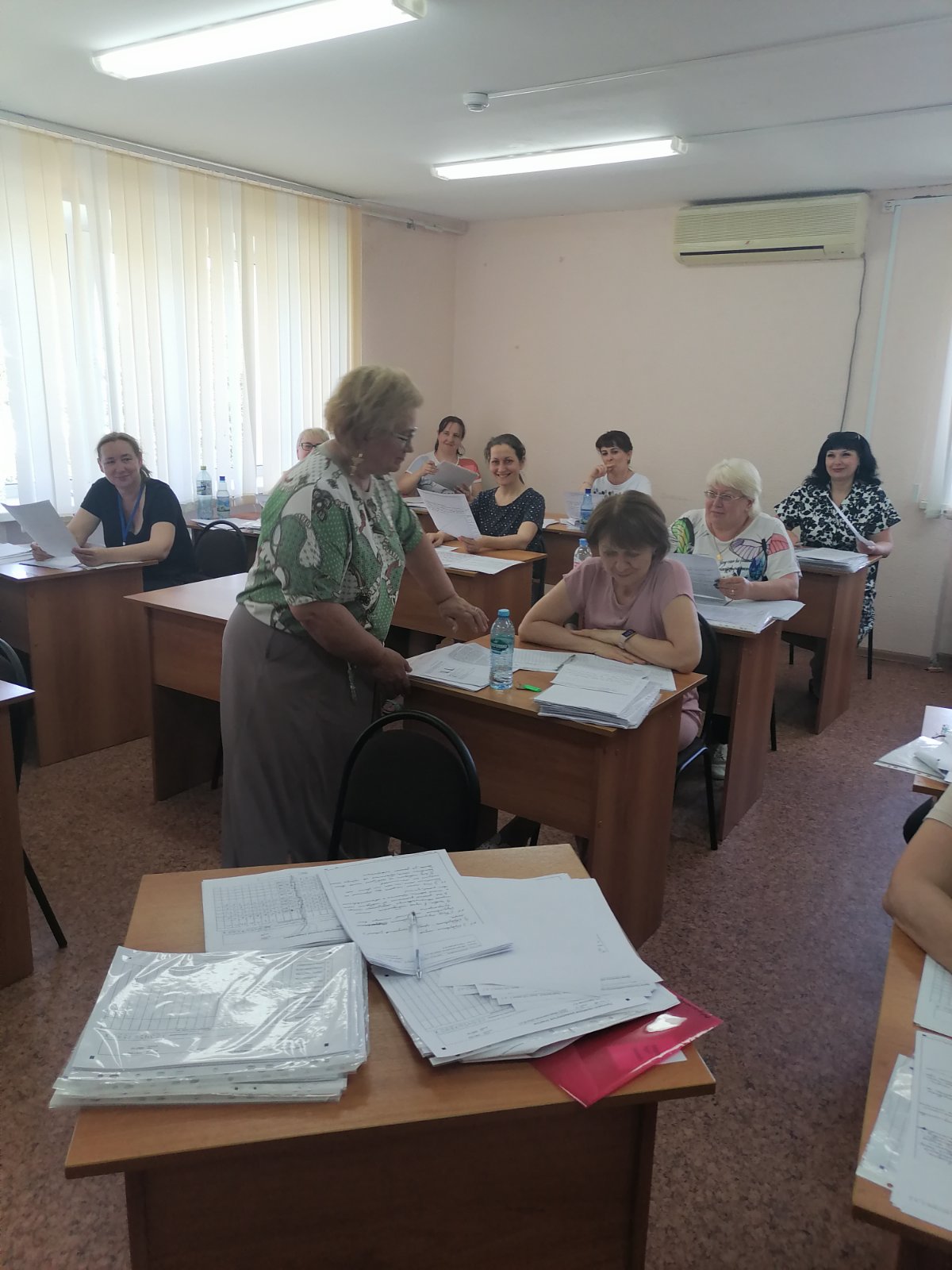 С 28 мая по 1 июня доценты кафедры ВИиО Семина Наталья Викторовна и Федосеева Людмила Юрьевна в качестве экспертов участвовали в проверке ОГЭ по обществознанию по Пензенской области